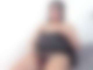 bella_adamss_'s Live Sex Cam Show