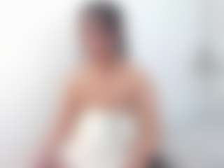 bella_adamss_'s Live Sex Cam Show