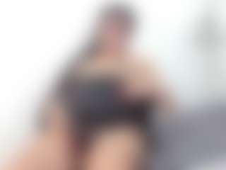 bella_adamss_'s Live Sex Cam Show