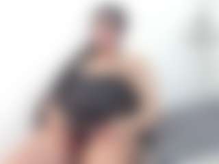bella_adamss_'s Live Sex Cam Show