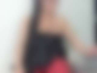 bella_adamss_'s Live Sex Cam Show