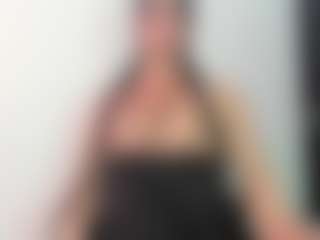 bella_adamss_'s Live Sex Cam Show
