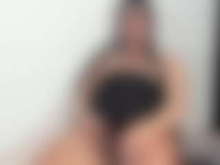 bella_adamss_'s Live Sex Cam Show