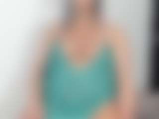 bella_adamss_'s Live Sex Cam Show