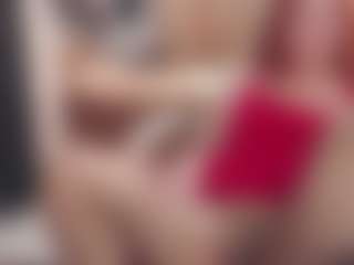 Live cam show with CrazyMomy - Granny on CamwithHer