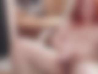 CrazyMomy's Live Sex Cam Show