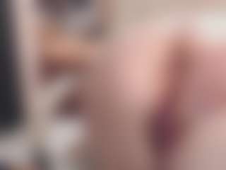 Live cam show with CrazyMomy - Hairy Pussy on hrnylive.com
