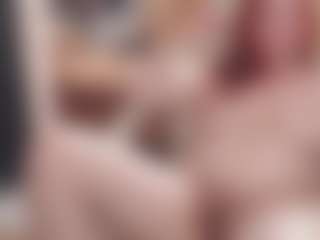 Live cam show with CrazyMomy - Granny on Camsoda