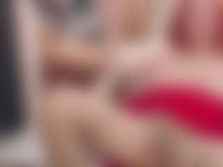 CrazyMomy's Live Sex Cam Show
