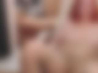 Live cam show with CrazyMomy - Toys on xDating