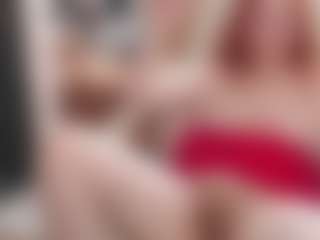 CrazyMomy's Live Sex Cam Show