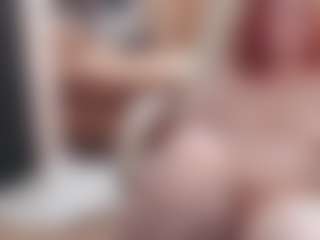 Live cam show with CrazyMomy - Granny on dasdasdadada.com
