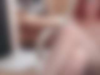 Live cam show with CrazyMomy - Mature on SmokeAndPoke