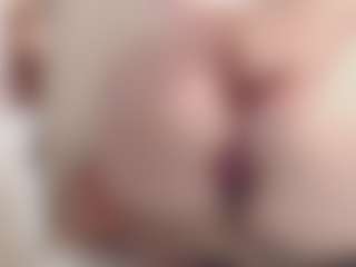 Live cam show with CrazyMomy - Granny on Milf Play