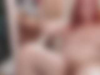 CrazyMomy's Live Sex Cam Show