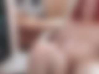CrazyMomy's Live Sex Cam Show