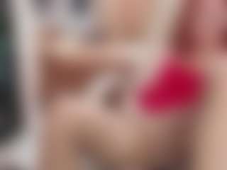 CrazyMomy's Live Sex Cam Show