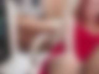 CrazyMomy's Live Sex Cam Show