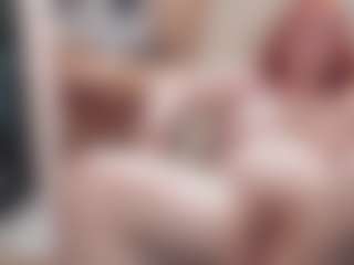 CrazyMomy's Live Sex Cam Show