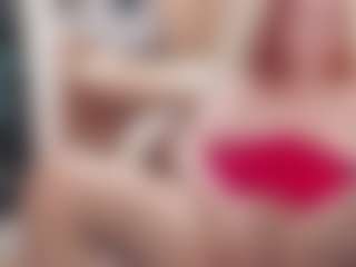 CrazyMomy's Live Sex Cam Show