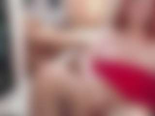 CrazyMomy's Live Sex Cam Show