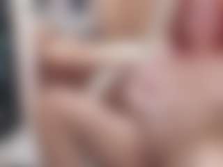 CrazyMomy's Live Sex Cam Show