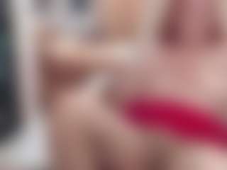 CrazyMomy's Live Sex Cam Show