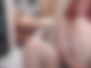 CrazyMomy's Live Sex Cam Show