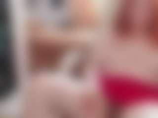 CrazyMomy's Live Sex Cam Show