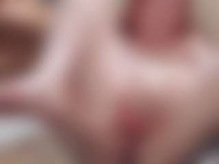 CrazyMomy's Live Sex Cam Show