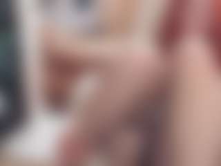 Live cam show with CrazyMomy - Granny Big Ass on fapnchat