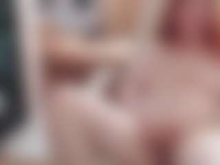 CrazyMomy's Live Sex Cam Show