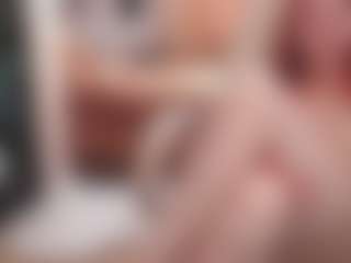 CrazyMomy's Live Sex Cam Show