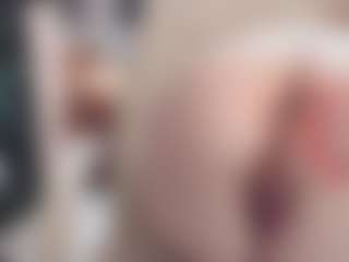 CrazyMomy's Live Sex Cam Show
