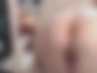 Live cam show with CrazyMomy - Granny Dildo on xxxlivecams.org