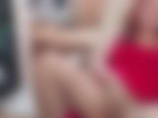 CrazyMomy's Live Sex Cam Show