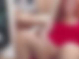 Live cam show with CrazyMomy - Skinny MILF on Camsoda