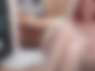 CrazyMomy's Live Sex Cam Show