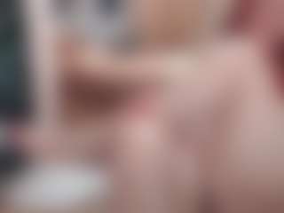 Live cam show with CrazyMomy - Spy Granny on SmokeAndPoke