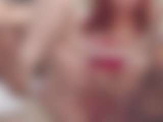 CrazyMomy MILF webcam performer live streaming