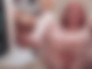 CrazyMomy's Live Sex Cam Show