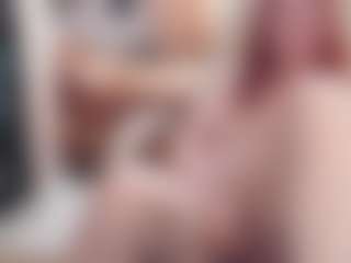 CrazyMomy's Live Sex Cam Show