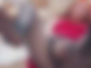 CrazyMomy MILF webcam performer live streaming