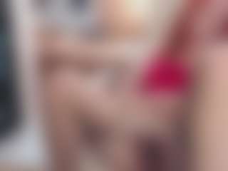 CrazyMomy MILF webcam performer live streaming