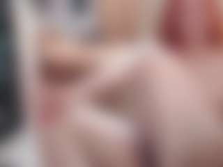 CrazyMomy's Live Sex Cam Show