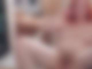 CrazyMomy's Live Sex Cam Show