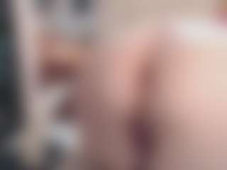 Live cam show with CrazyMomy - Red Hair MILF on xxxlivecams.org