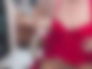 Live cam show with CrazyMomy - Natural on Camsoda