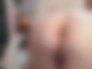 CrazyMomy's Live Sex Cam Show