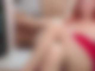 CrazyMomy's Live Sex Cam Show